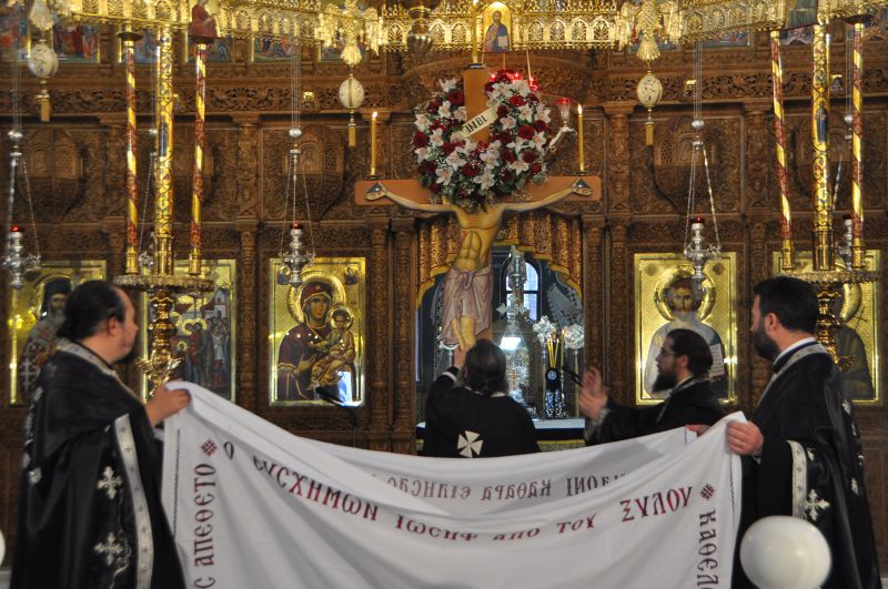 Τά ἅγια Πάθη τοῦ Κυρίου μας στόν Ἱερό Μητροπολιτικό Ναό Δράμας